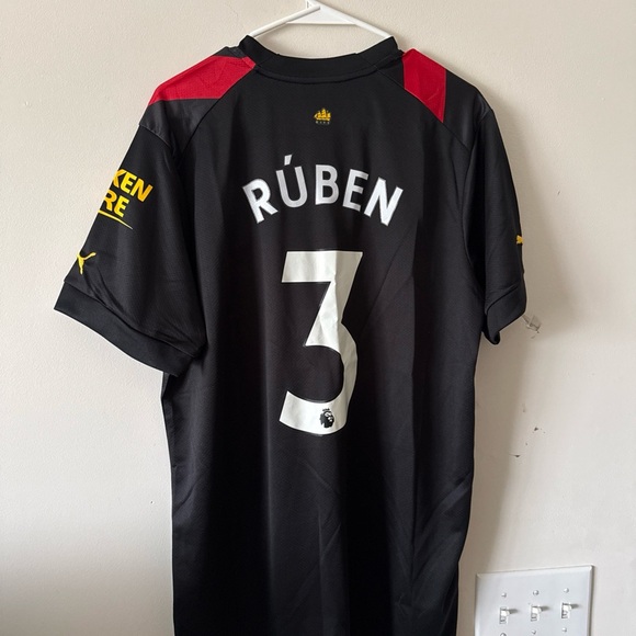 Puma Manchester City Black and Red Jersey - Picture 7 of 7